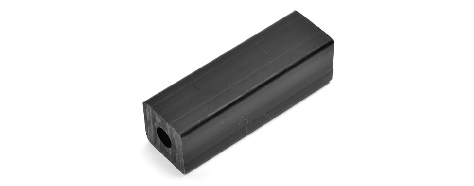 EXTR- PLASTIC- 1 X 1 X 3      